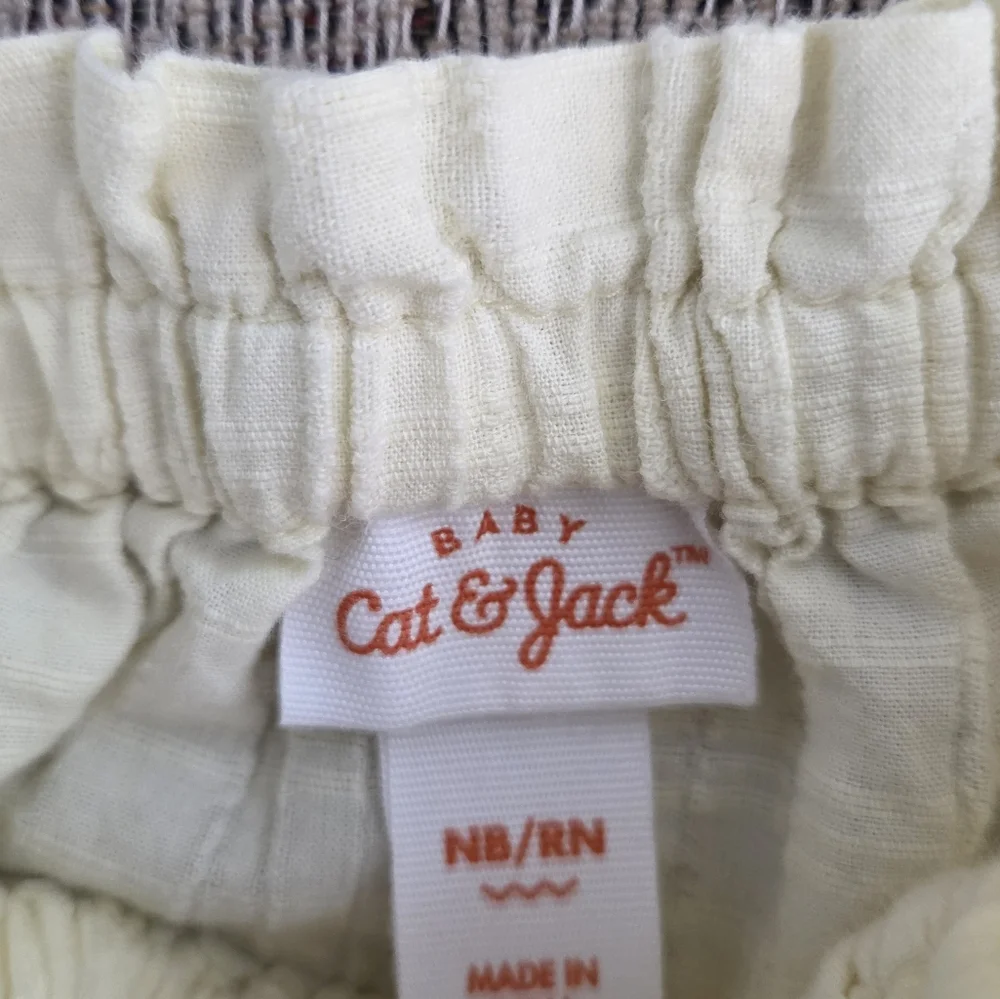 Cat & Jack Pale Yellow Ruffled Diaper Cover Set